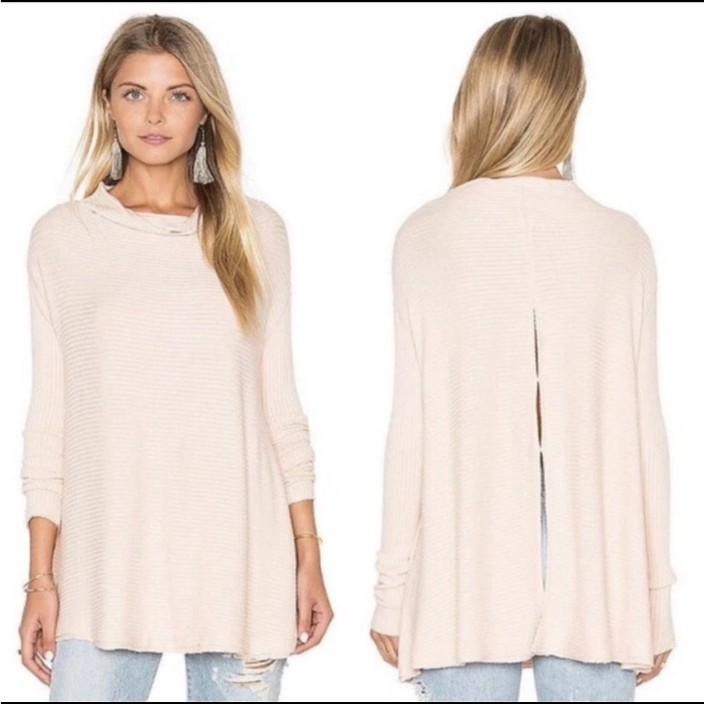 Free People We The Free Peach Ribbed Knit Top Medium
